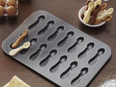 Chicago Metallic Cookie Dunker Pan Non-Stick