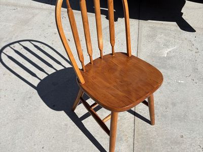Wood chair