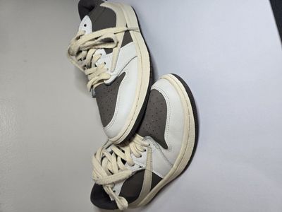 Travis Scott Air Jordan 1 Low OG "Reverse Mocha