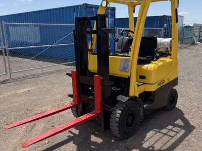 2010 Hyster 3000 lift!