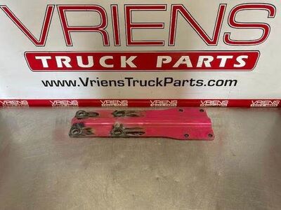 Peterbilt Bracket