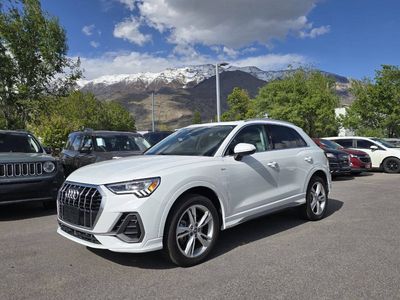 2020 Audi Q3 quattro S line Prem Plus 45 TFSI