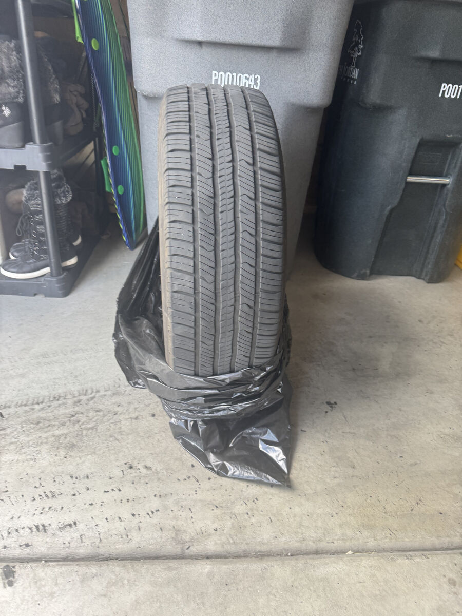 4 Nissan Pathfinder Tires (235/55R20)