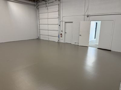 MOVE-IN READY OFFICE / WAREHOUSE SPACE – NEWLY RENOVATED & ONE OF THE NICEST SPACES IN THE AREA