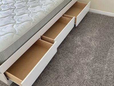 Queen Size Storage Trundle Bed (60" x 80")