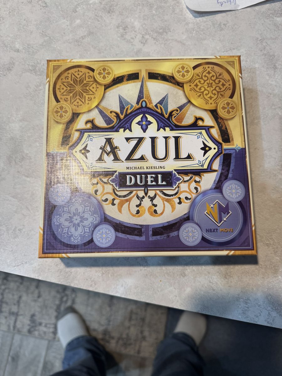 Azul Duel board game