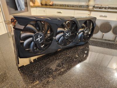 XFX Radeon RX 6700 XT Speedster SWFT 309