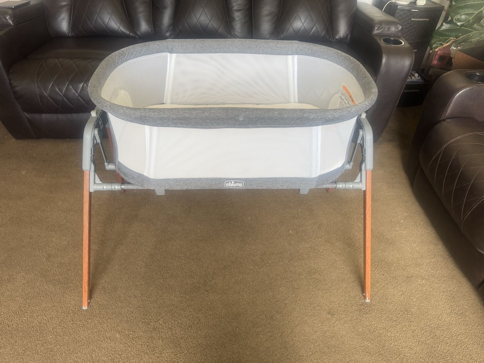 Chicco llulaglide 3–in1 bassinet