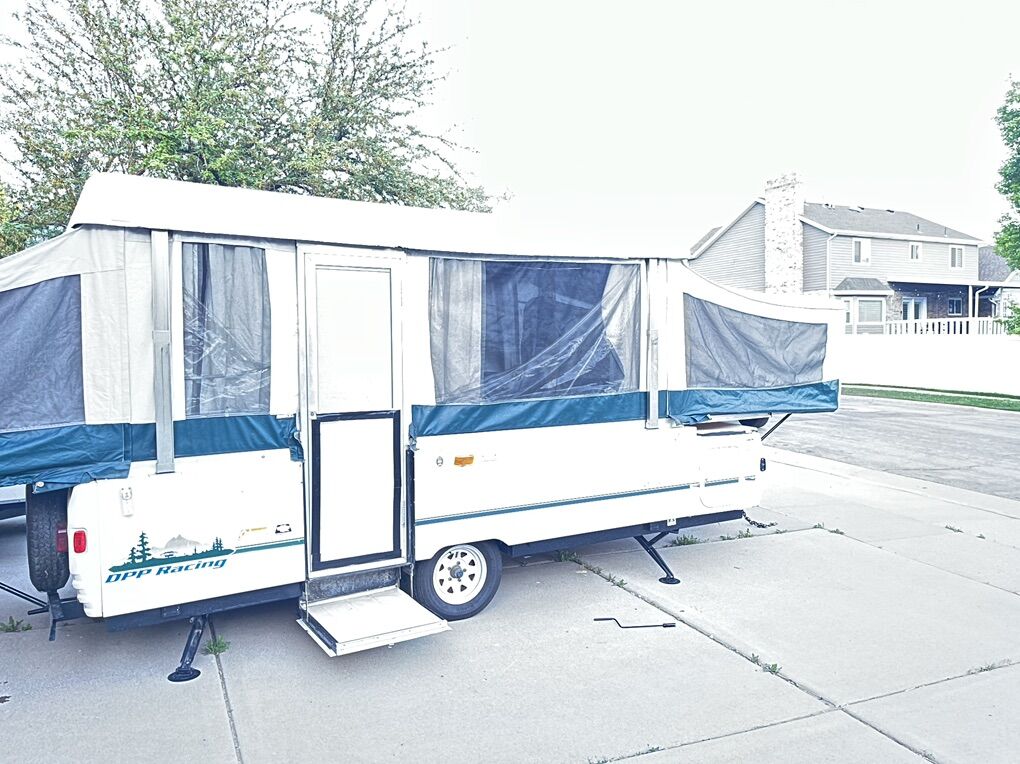 1999 Coleman Utah Tent Trailer