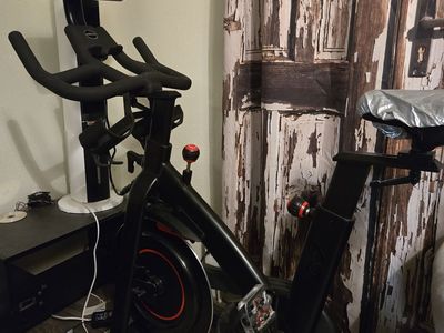 Bowflex C7 Stationary Bike with JRNY experience