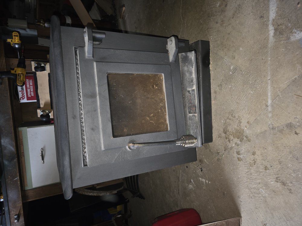 Wood burning stove