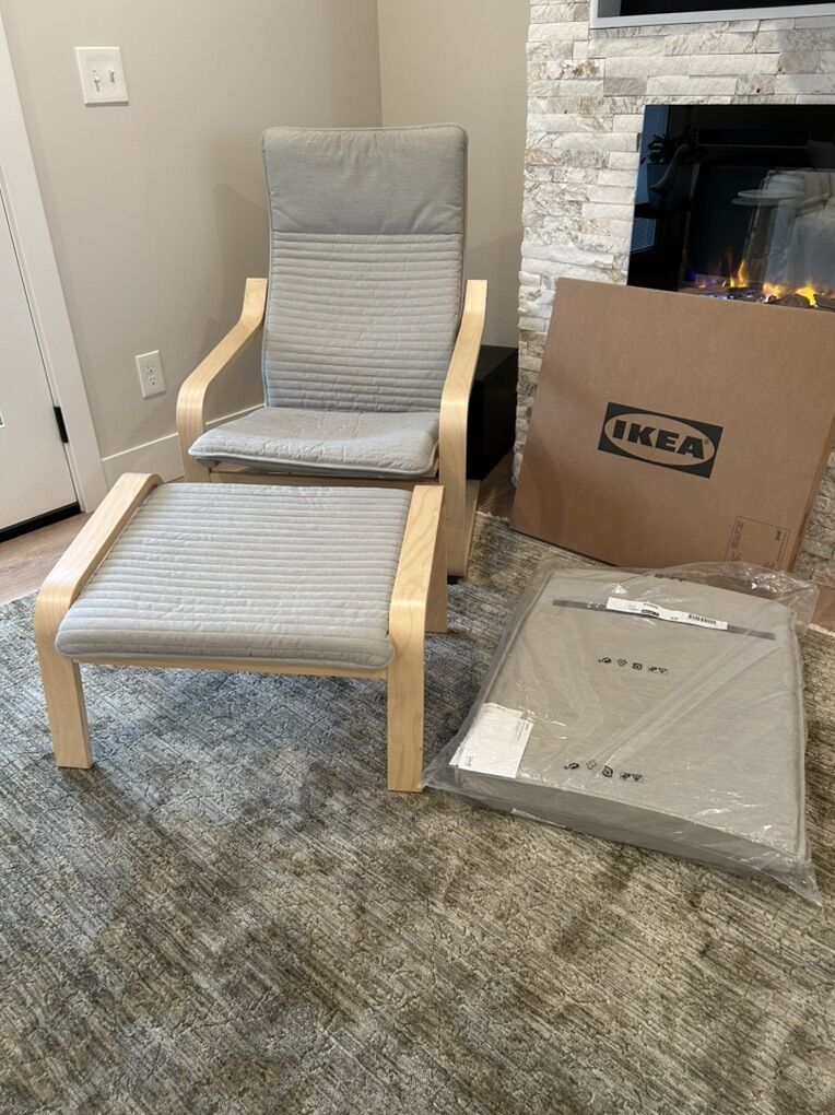 *** 2 Armchairs & 1 Matching Ottoman ***