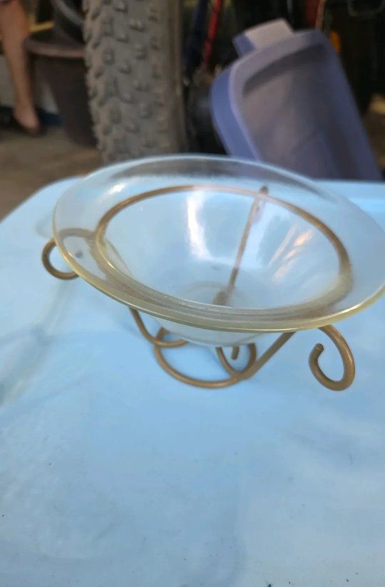 Clear Glass Tea Light Holder with Gold Metal Stand