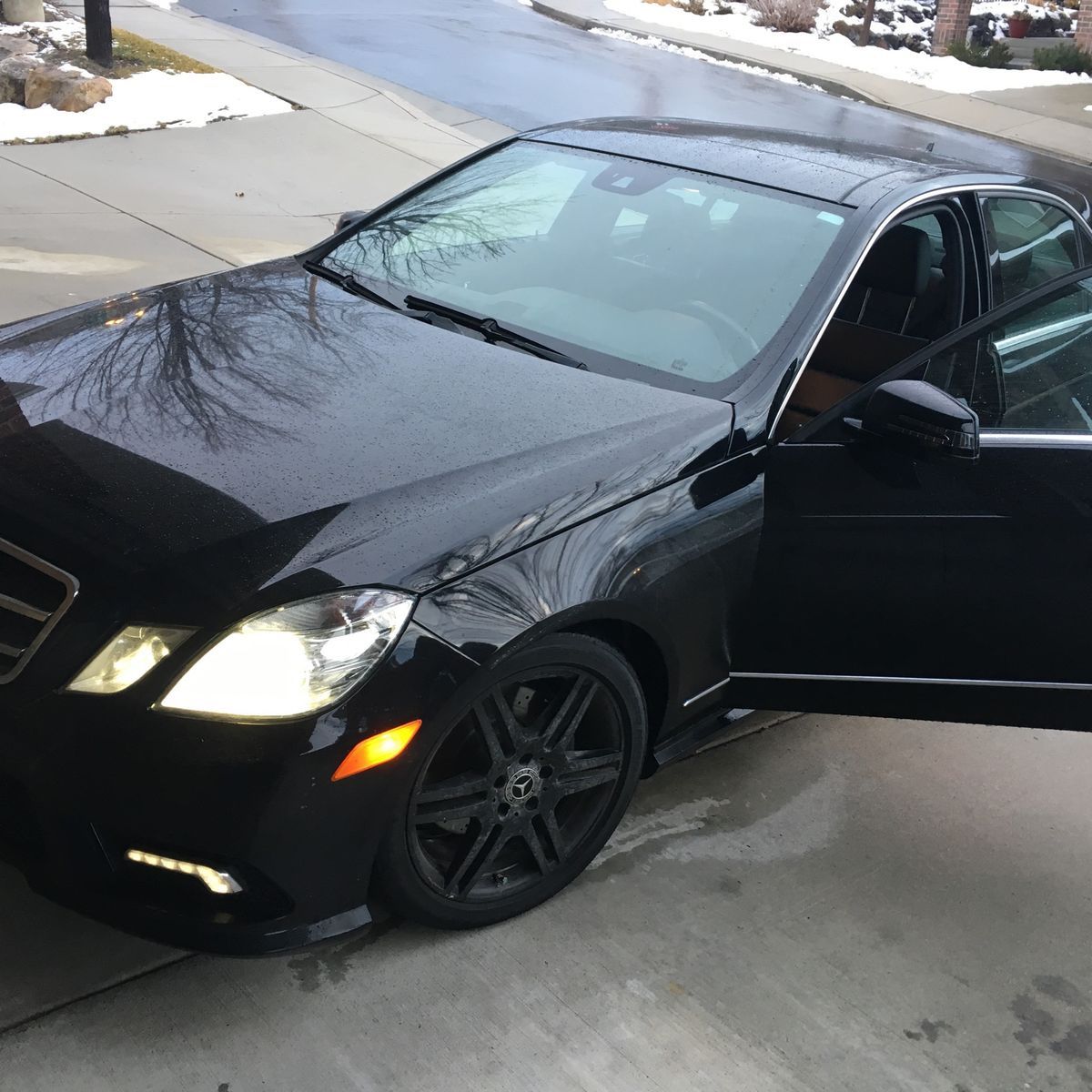 2010 Mercedes-Benz E-Class 
