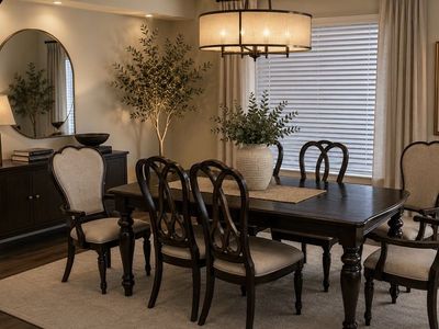Dinning table 6 chairs
