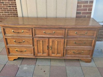 9 Drawer Dresser