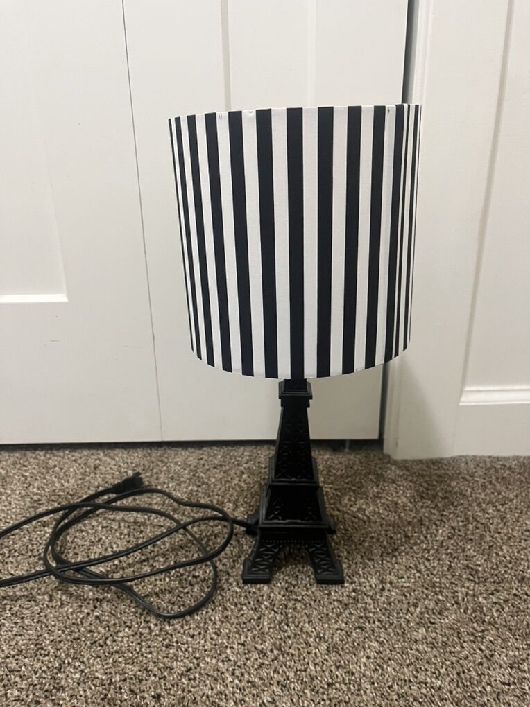 Eiffel Tower Lamp