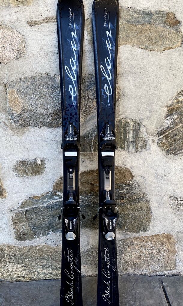 Elan 140 cm black crystal QT7.5 with bindings