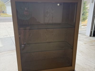 Oak Curio Caninet w/ Light