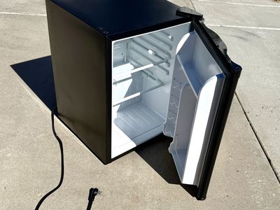 Compact Refrigerator
