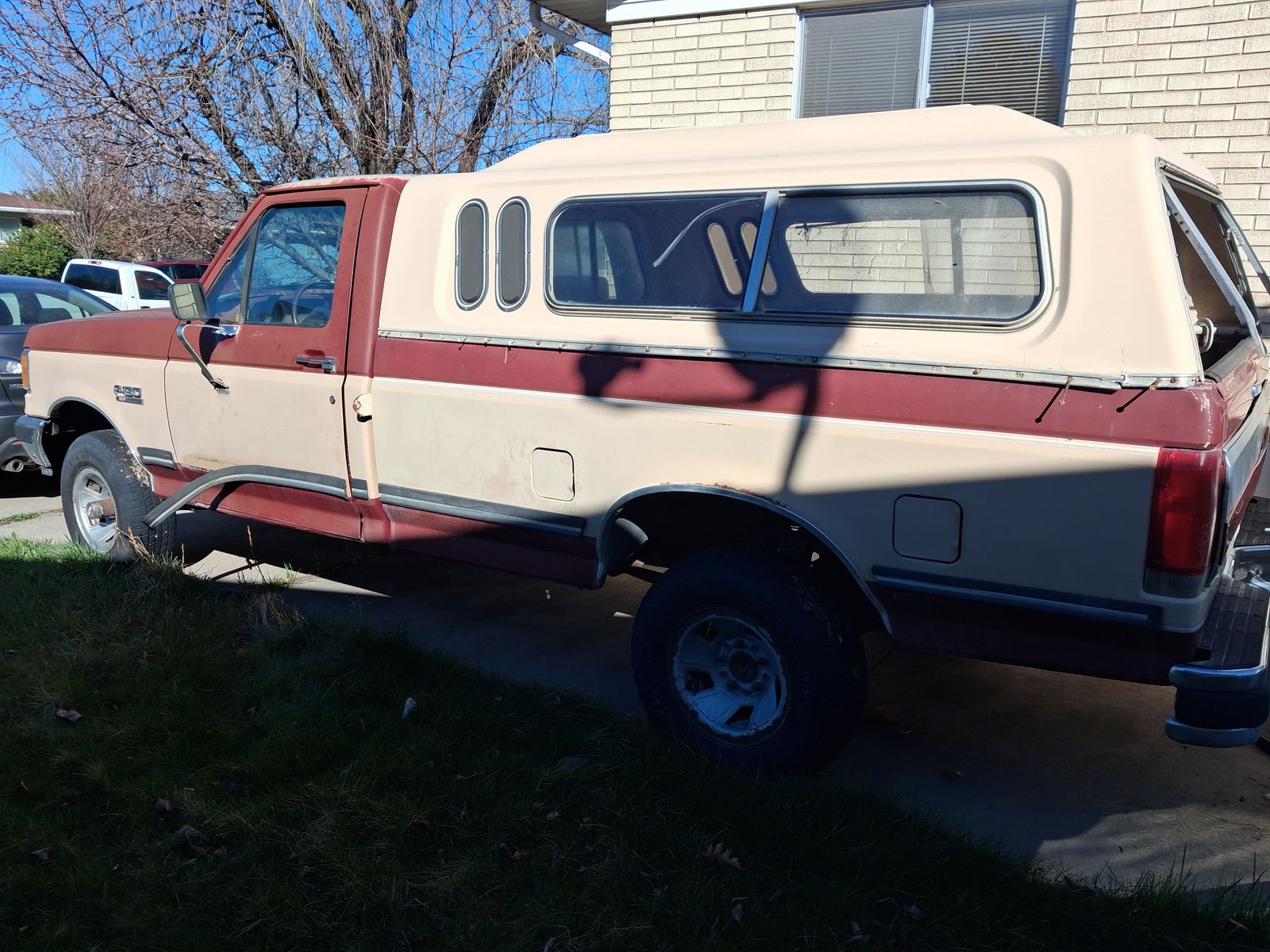 1989 FORD F150 XLT Lariat