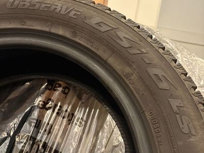 Toyo Observe Gsi-6 LS Winter Tires 215/65r/17