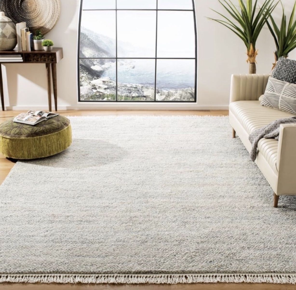 New. 9x12 Handmade Wool Area Rug