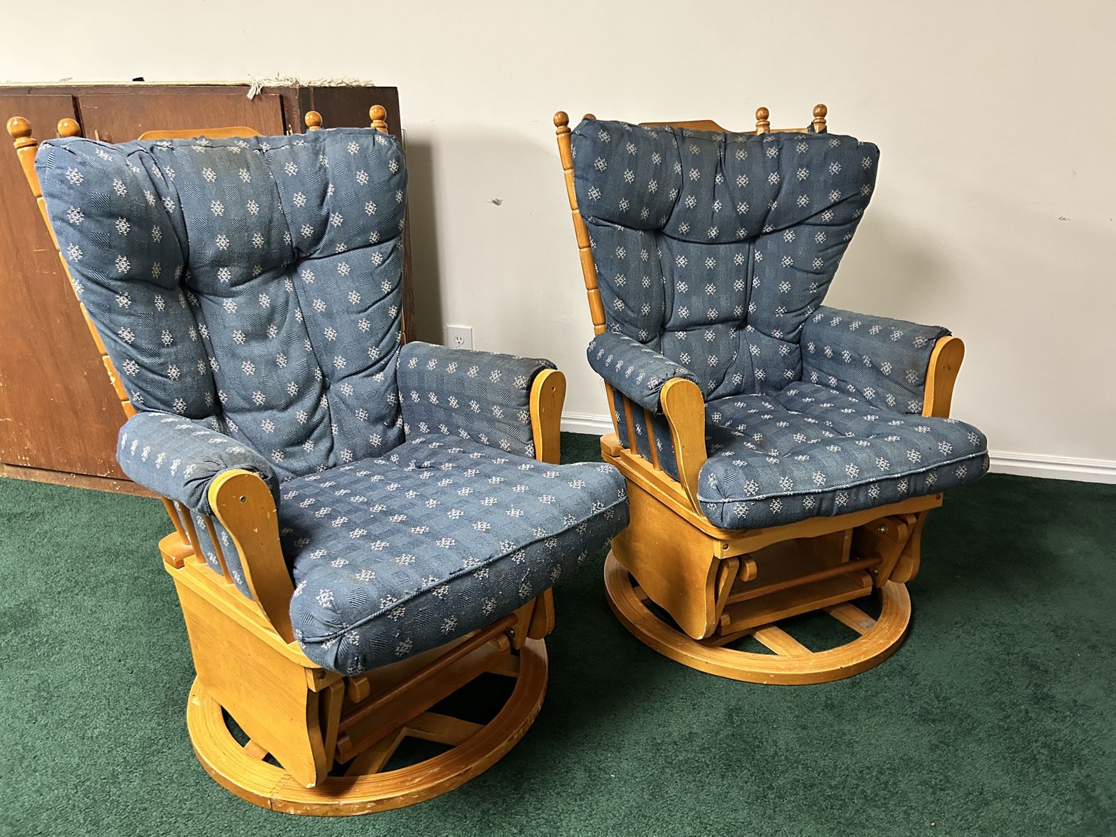 2 Matching Swivel Glider Rocking Chairs w/defect