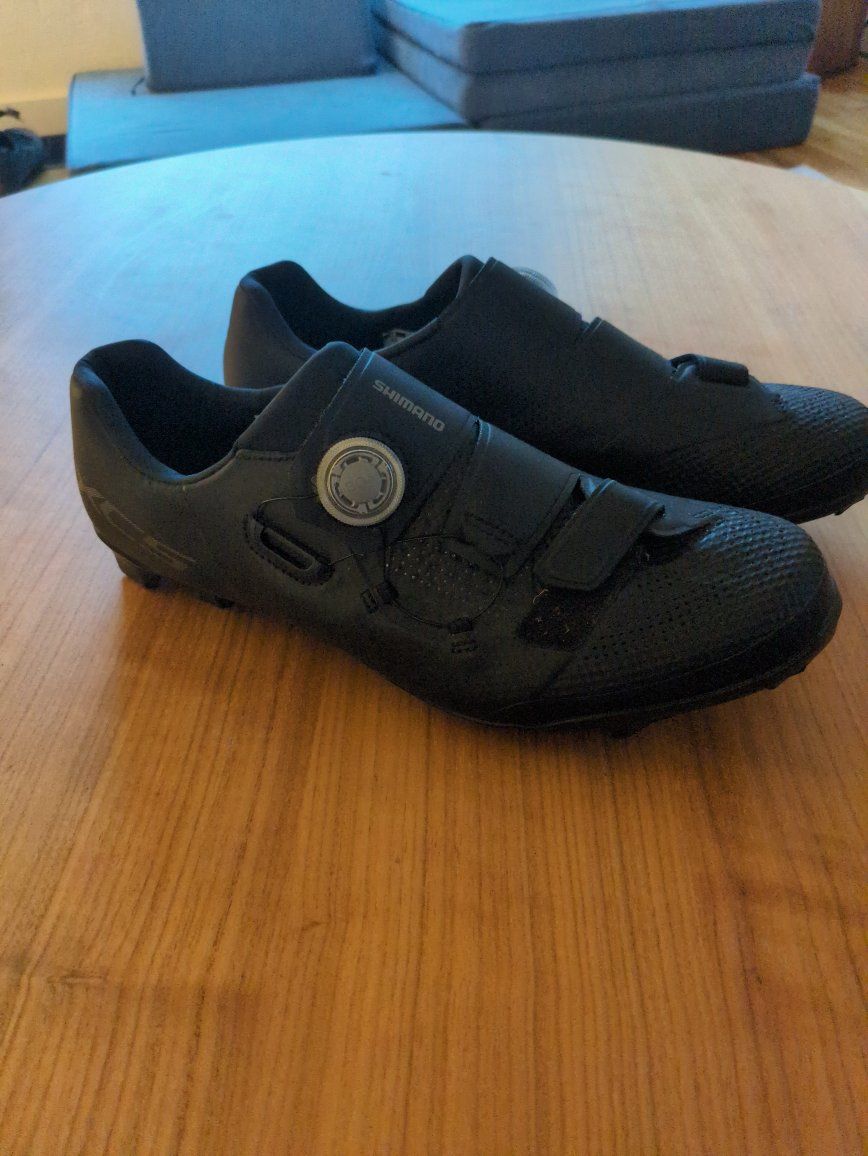 Shimano XC5 Black Cycling Shoes with BOA Dial System size 45