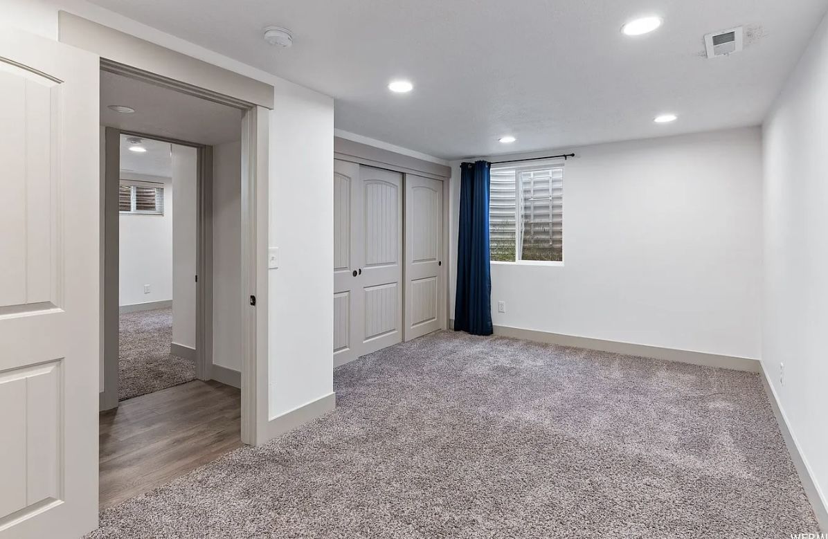 2 rooms available in Holladay 2 bed, 2 bath basement apartment!