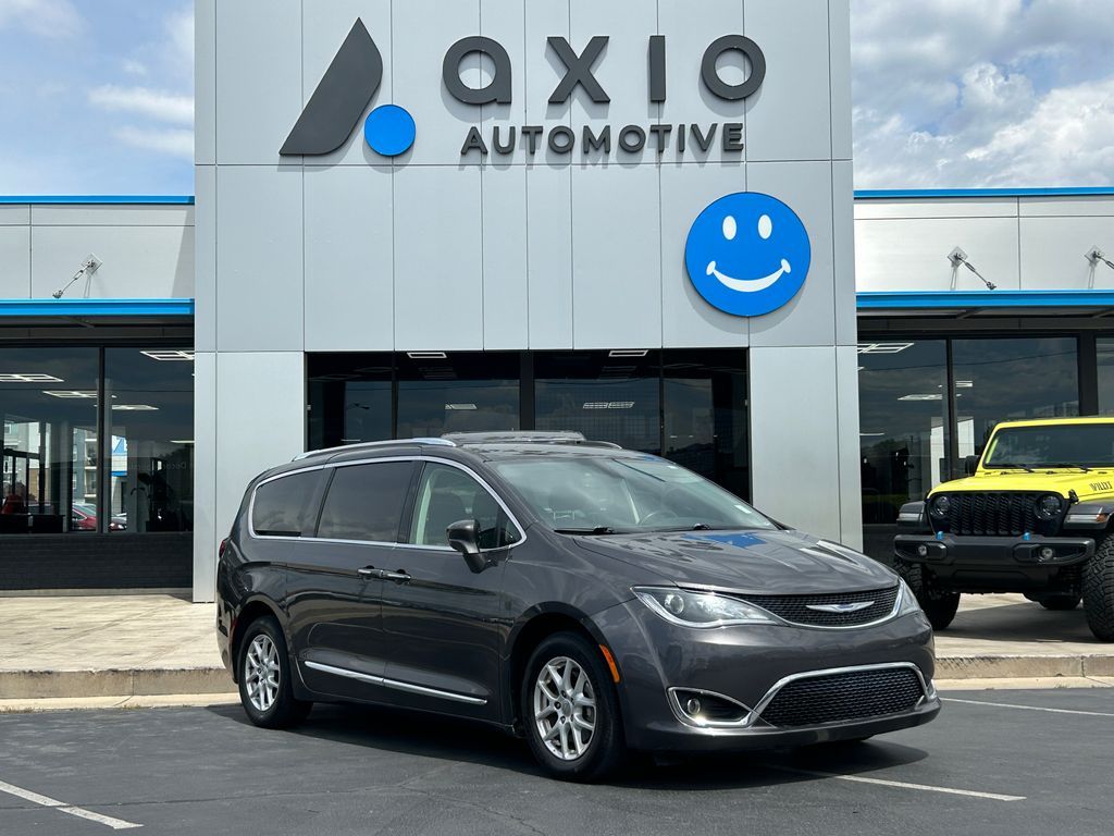 2020 Chrysler Pacifica Touring L