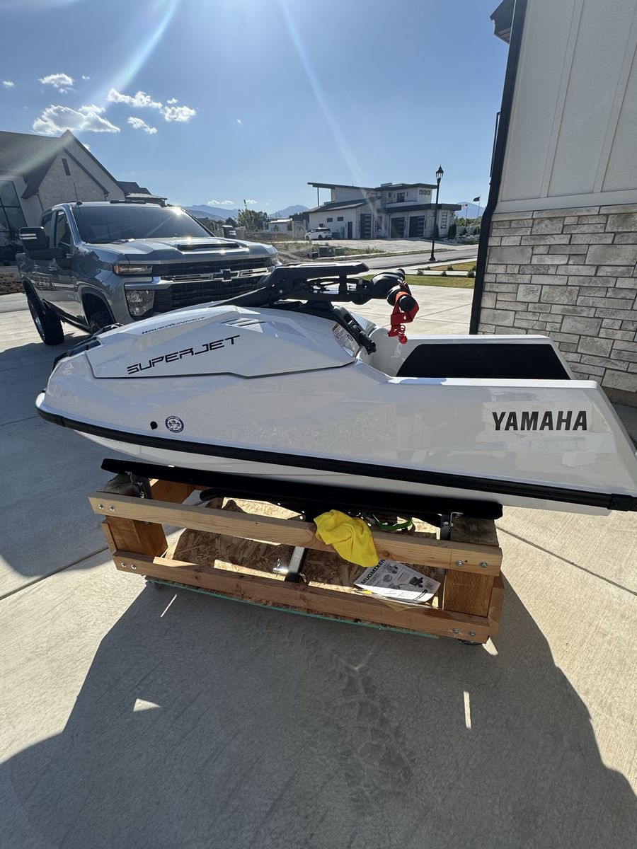 2025 Yamaha WaveRunner SuperJet Stand-Up Personal Watercraft with Cover