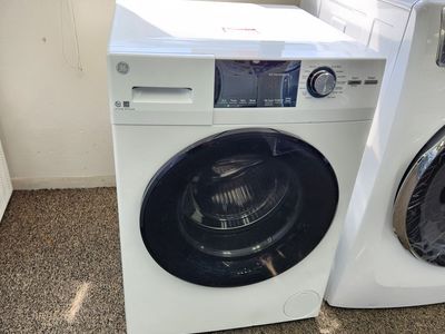 GE 2.4 cu. ft. White Front Load Washer - With a Full Warranty