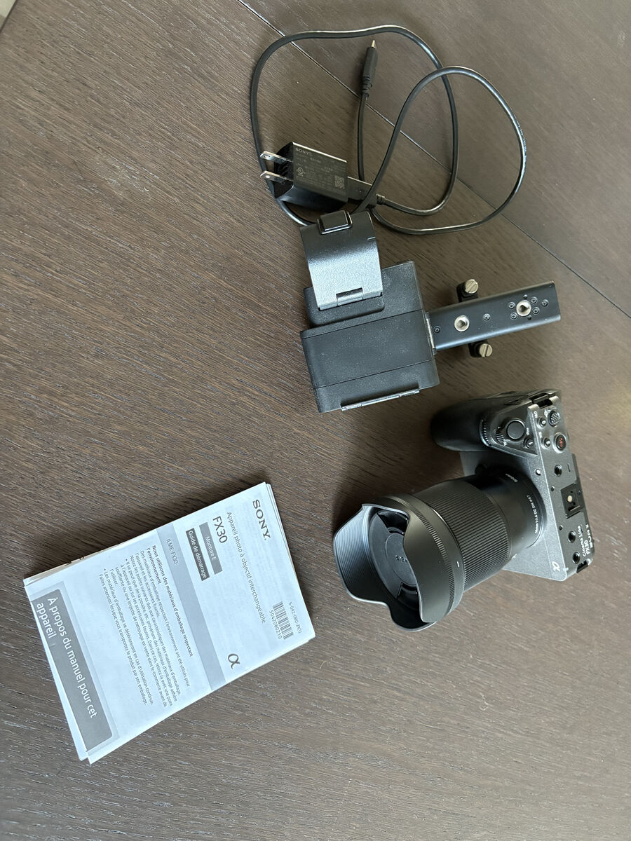 Sony Cinema Line FX30 w/ XLR Handle Unit