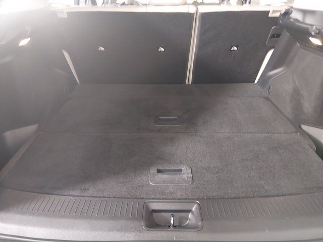 Main image 11