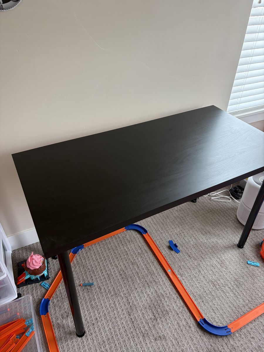 Ikea LAGKAPTEN / ADILS Desk