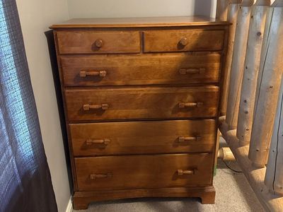 Wood 5-Drawer Dresser