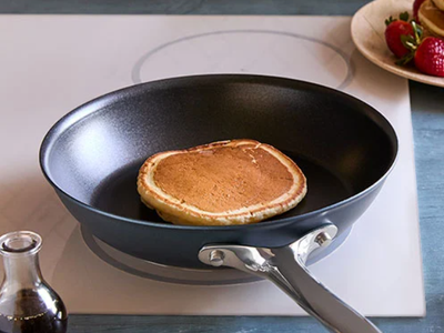 Pampered Chef Non-Stick Fry Pan with Stainless Steel Handle