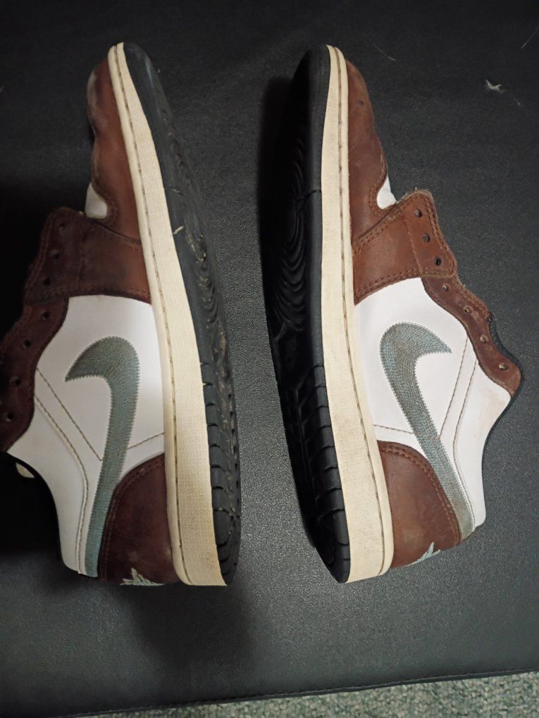 Air Jordan 1 Low Brown/White Mens Size 7