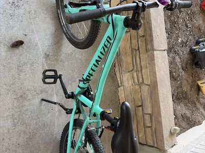 Specialized Riprock Coaster 16 Kids' Bike - Teal/Aqua, 16-inch wheels, Single Speed