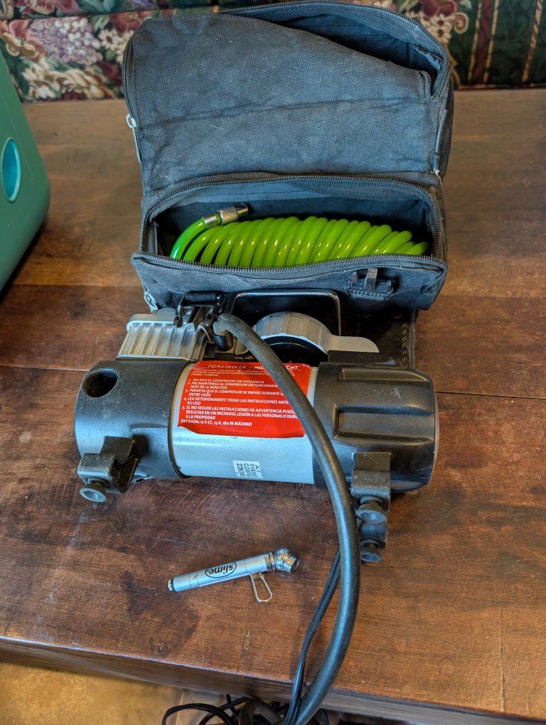 Slime Tire Inflator Portable Air Compressor 12V with Carrying Case