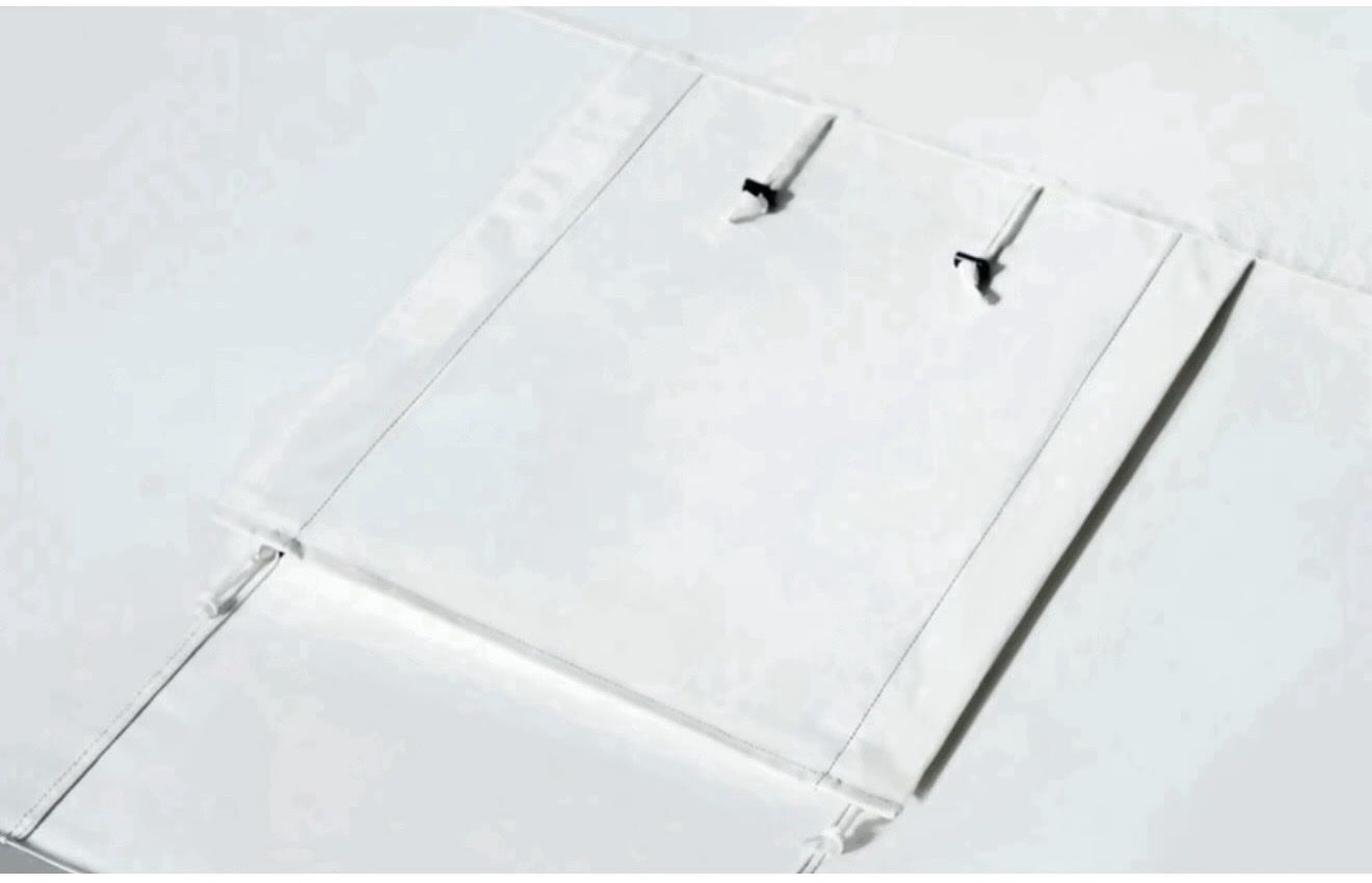 Main image 6