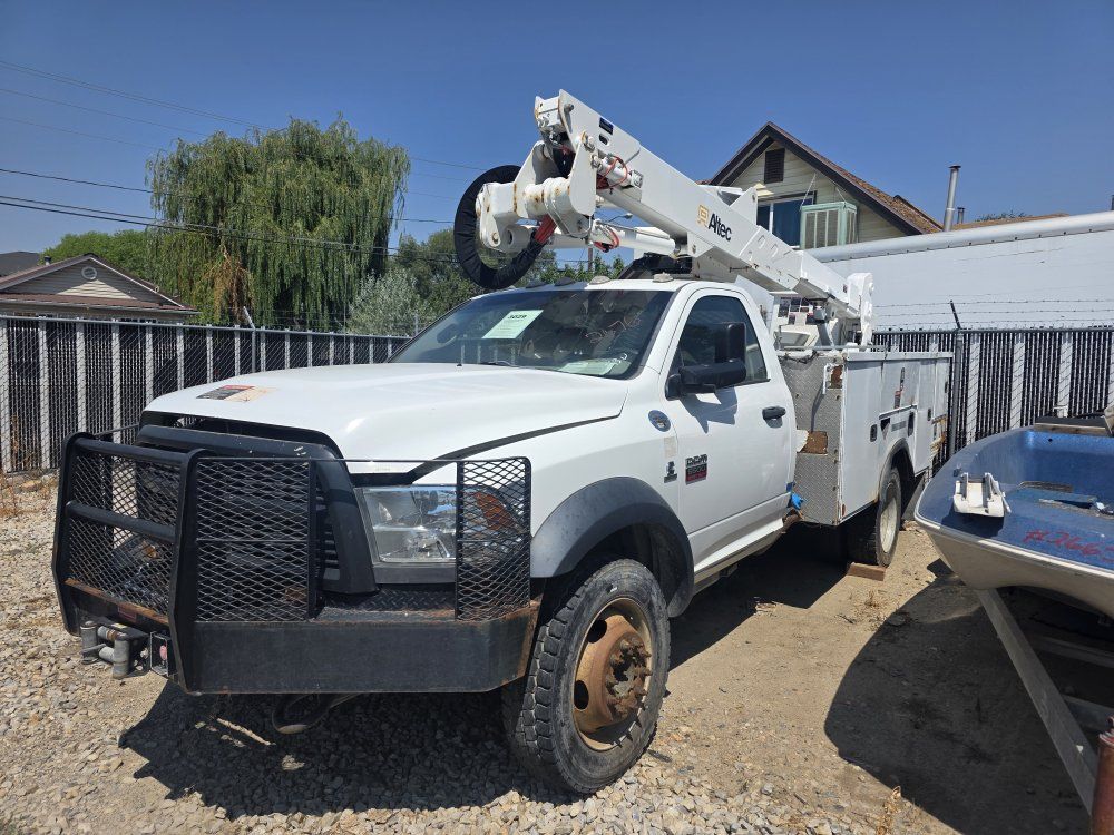 2012 Dodge Ram 5500 Heavy Duty 6.7 cummins Utility Bucket Truck with Altec Boom
