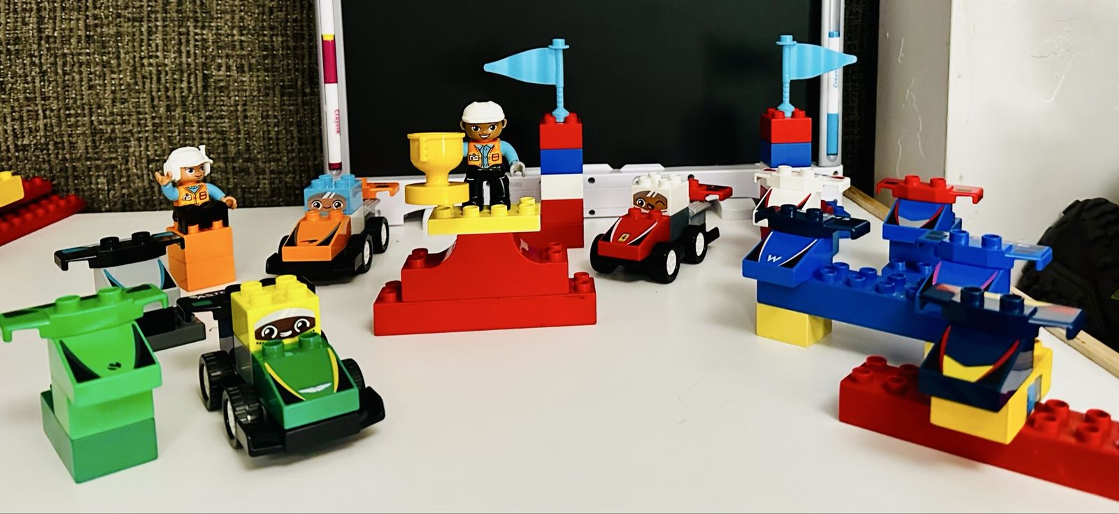 LEGO Duplo F1 Race Cars & Drivers Set - Ferrari, McLaren, Aston Martin Lot