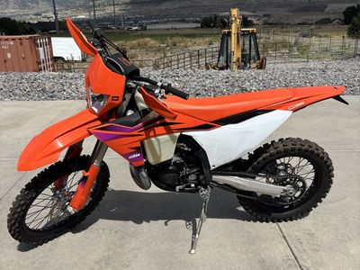 2024 KTM 300 XC-W with only 16.4 hours $10,000 OBO