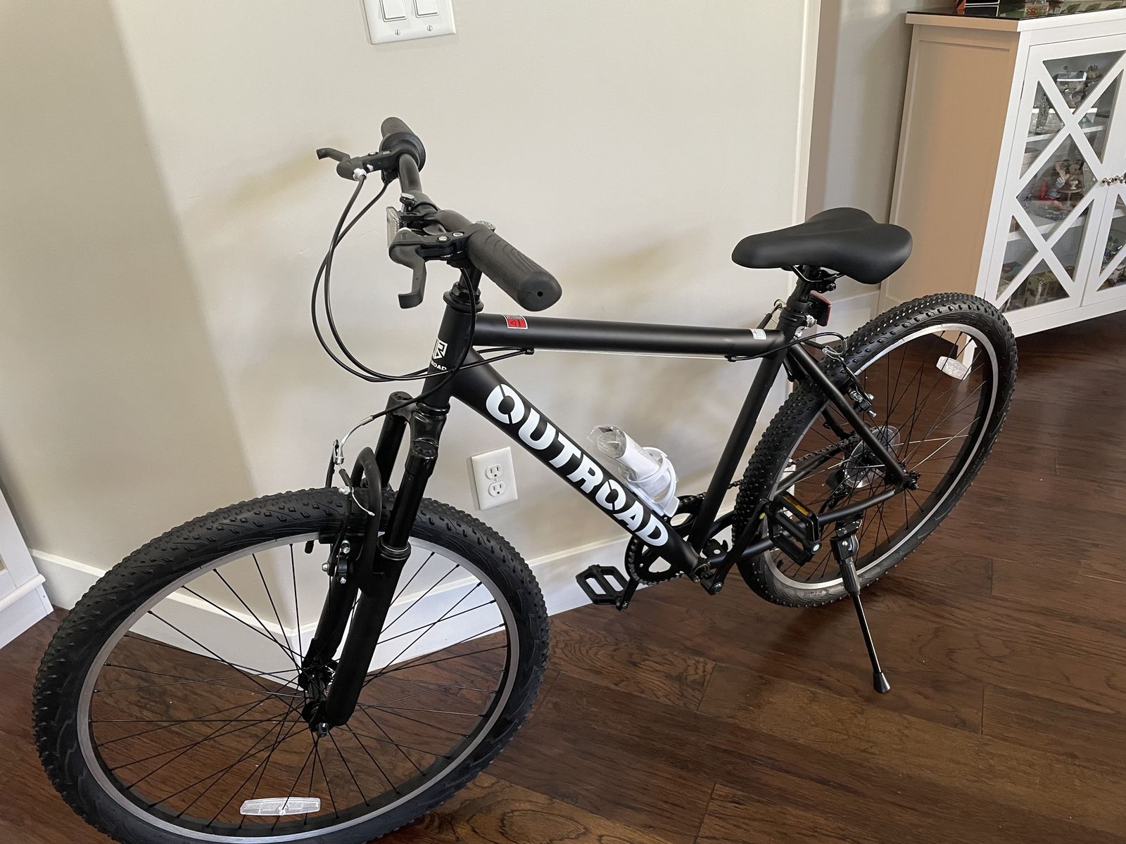 Brand New 26" Mountain Bike 7 Speed Bicycle for Adult with High-Carbon Steel Frame,