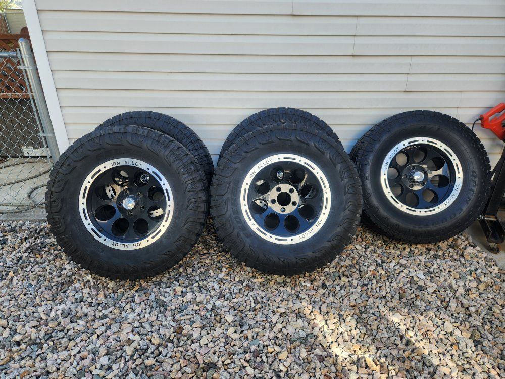 18x9 Ion Alloys.  5x5.  Full set with spare.  JK