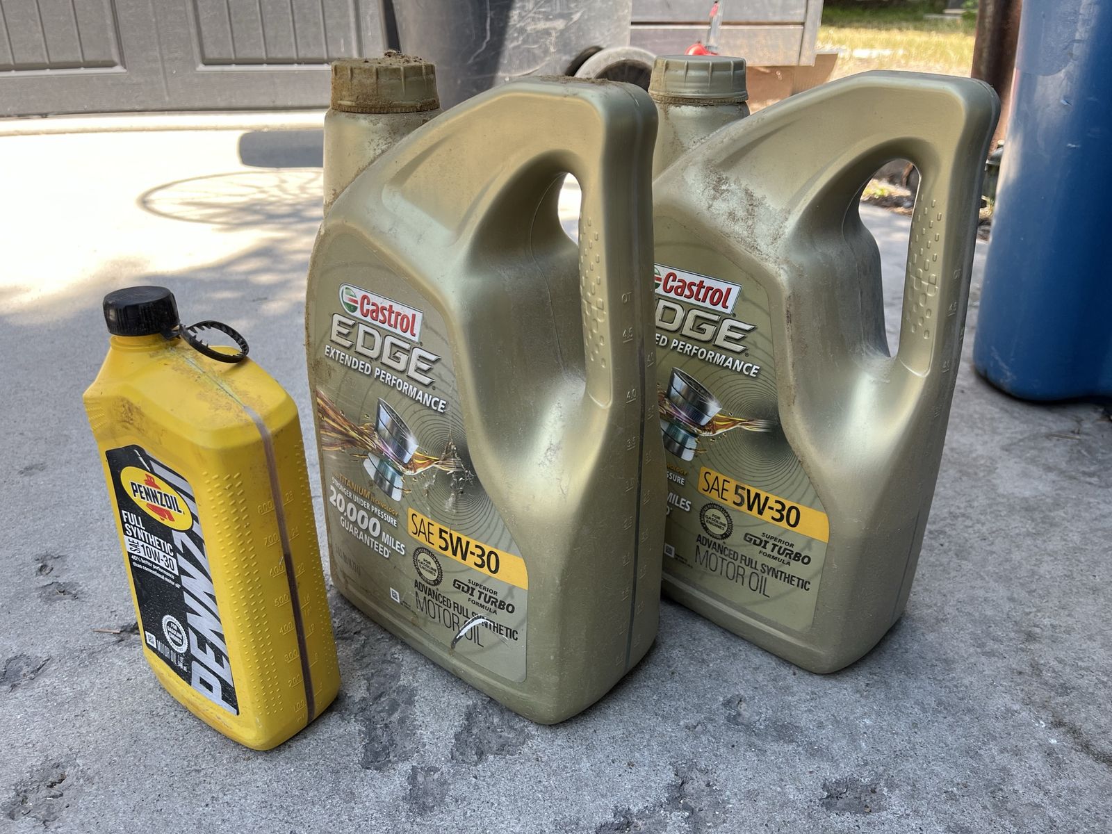 FREE in Park City: Assorted Auto Fluids: Castrol EDGE SAE 5W-30 Oil, Pennzoil Oil, PEAK & Prestone Antifreeze/Coolant