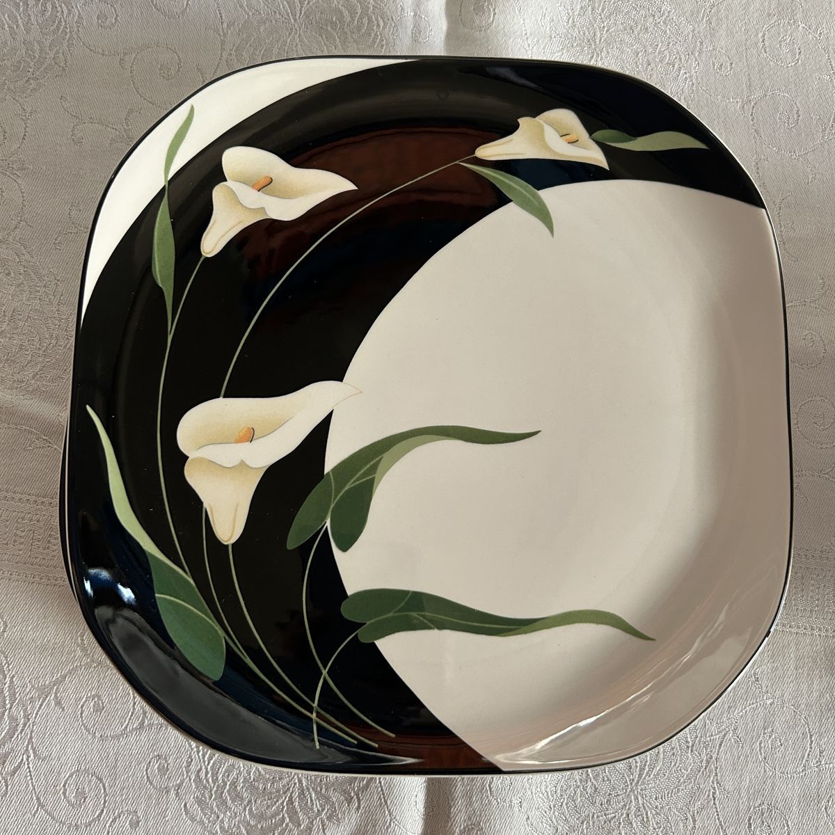 NEW Sango Calla Lily “Quadrille” Dinnerware Set Square Black & White Floral Design