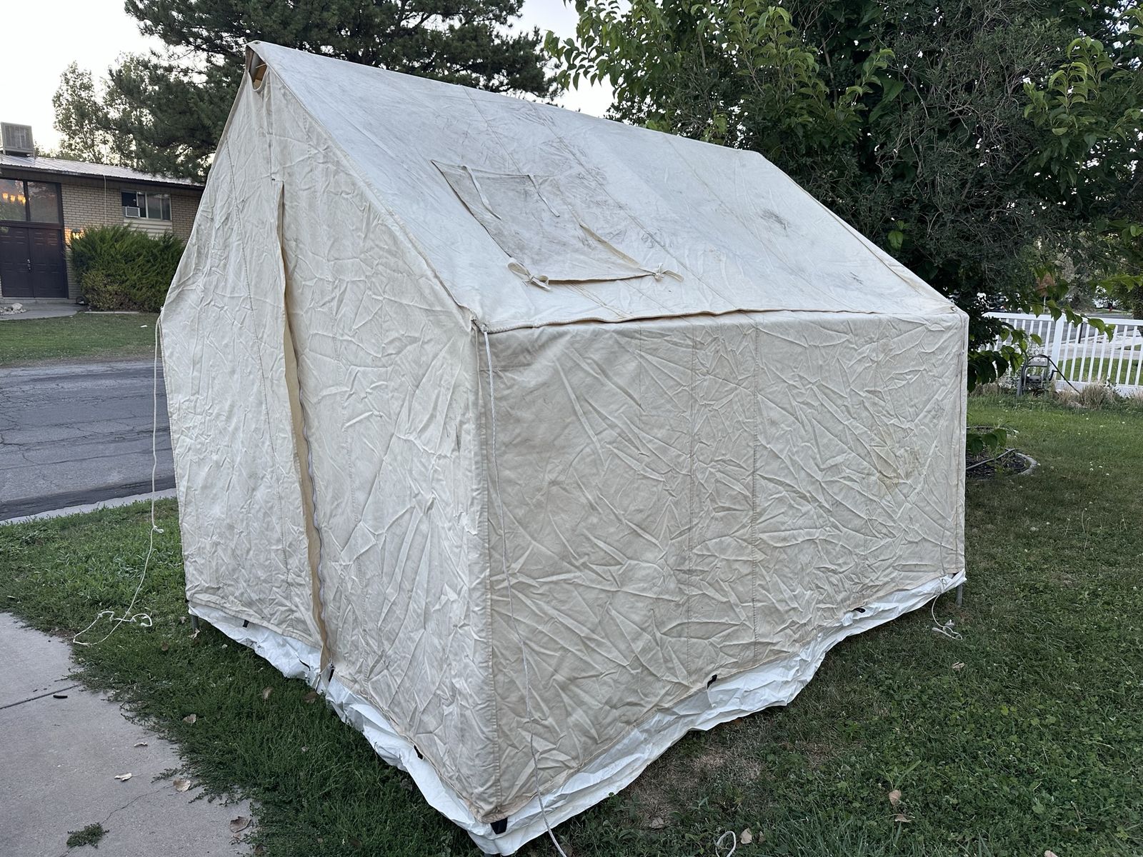 8x10 Wall Tent with Stove Pipe Insert